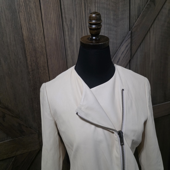 Vince Lamb Leather Jacket - Picture 2 of 5